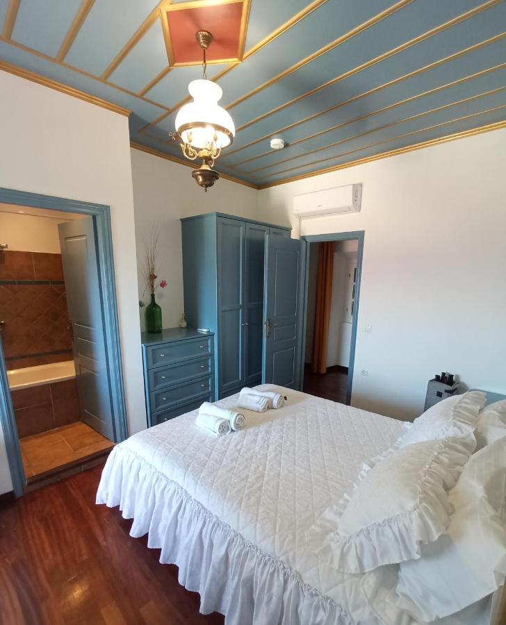 Traditional Stone Villa Olympia Viggla Екстер'єр фото