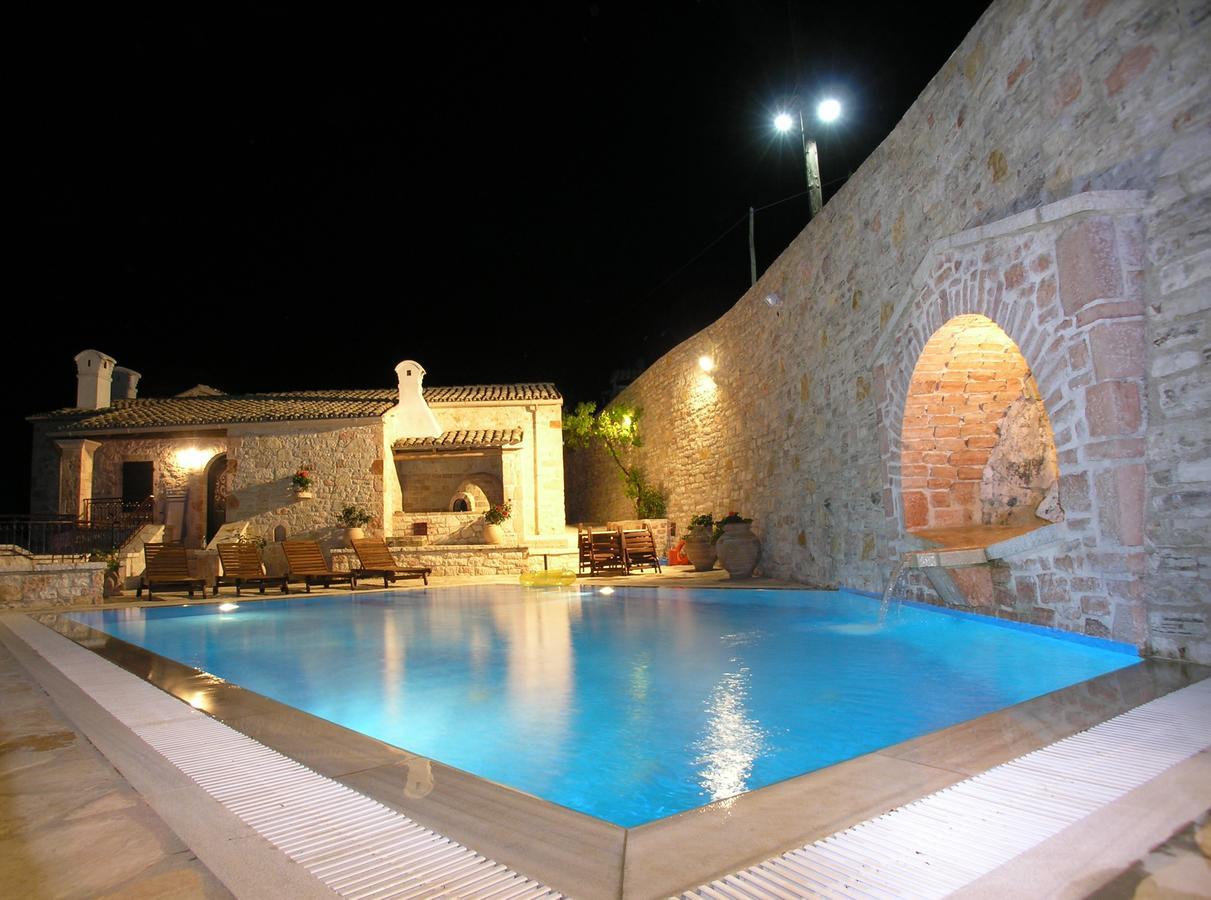 Traditional Stone Villa Olympia Viggla Екстер'єр фото